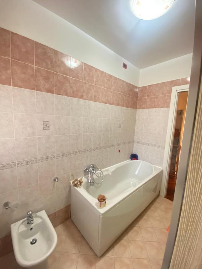 Caserma Guelfa - Casa Vacanza Chiarina San Benedetto del Tronto Kültér fotó